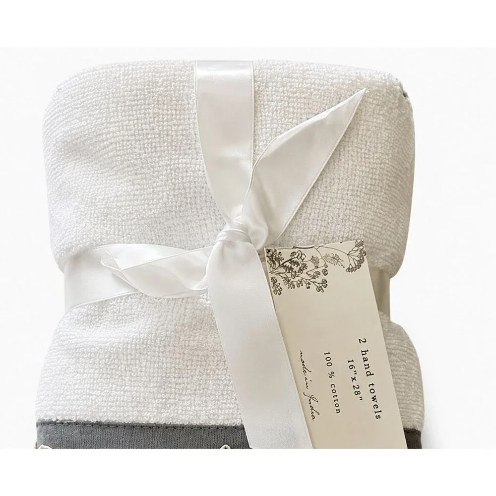 Christmas Holiday Hand Towels Embroidered Bathroom White Sage Green Set of 2